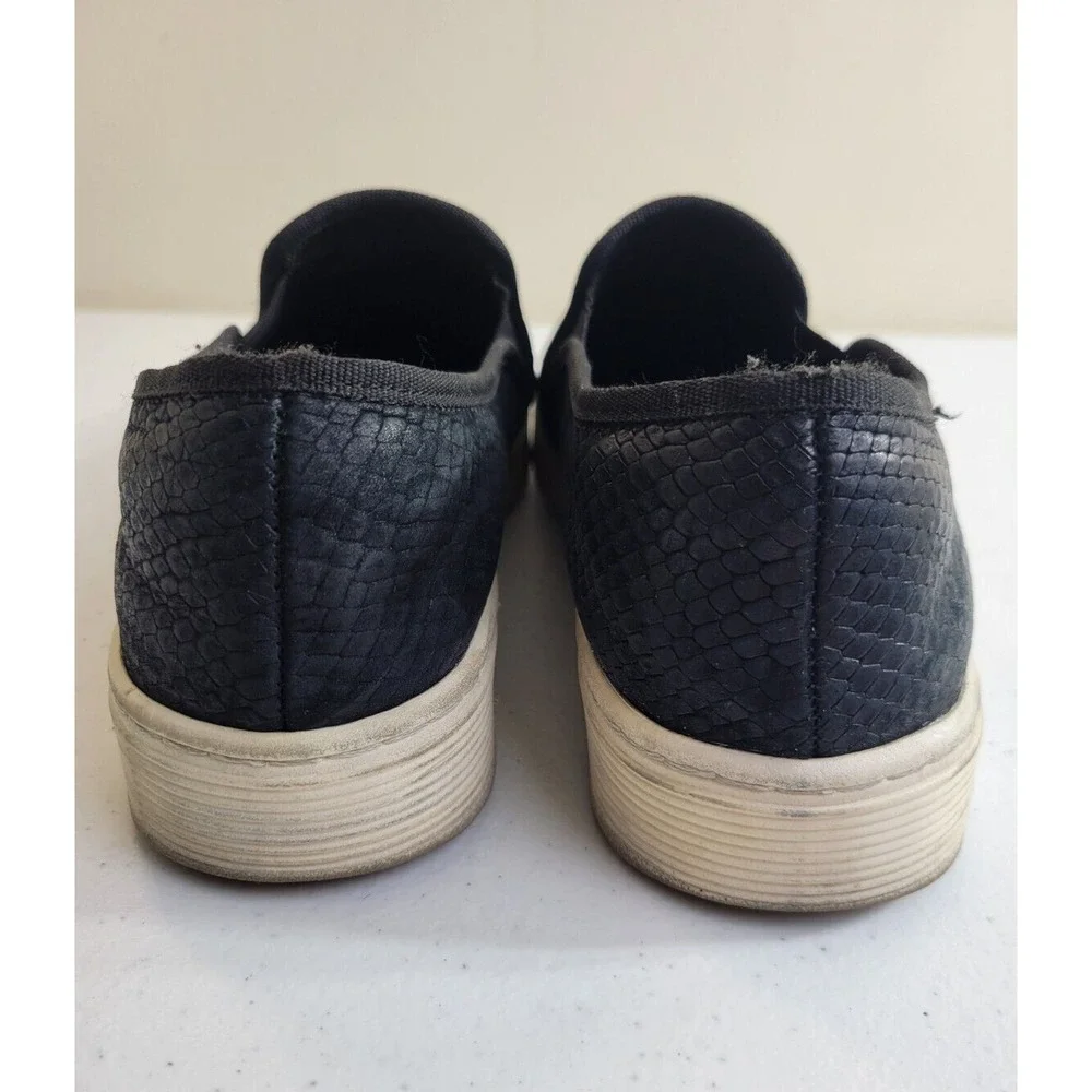 Sofft Somers Slip On Sneakers Black Snakeskin Look Leather Shoes Women 9.5M